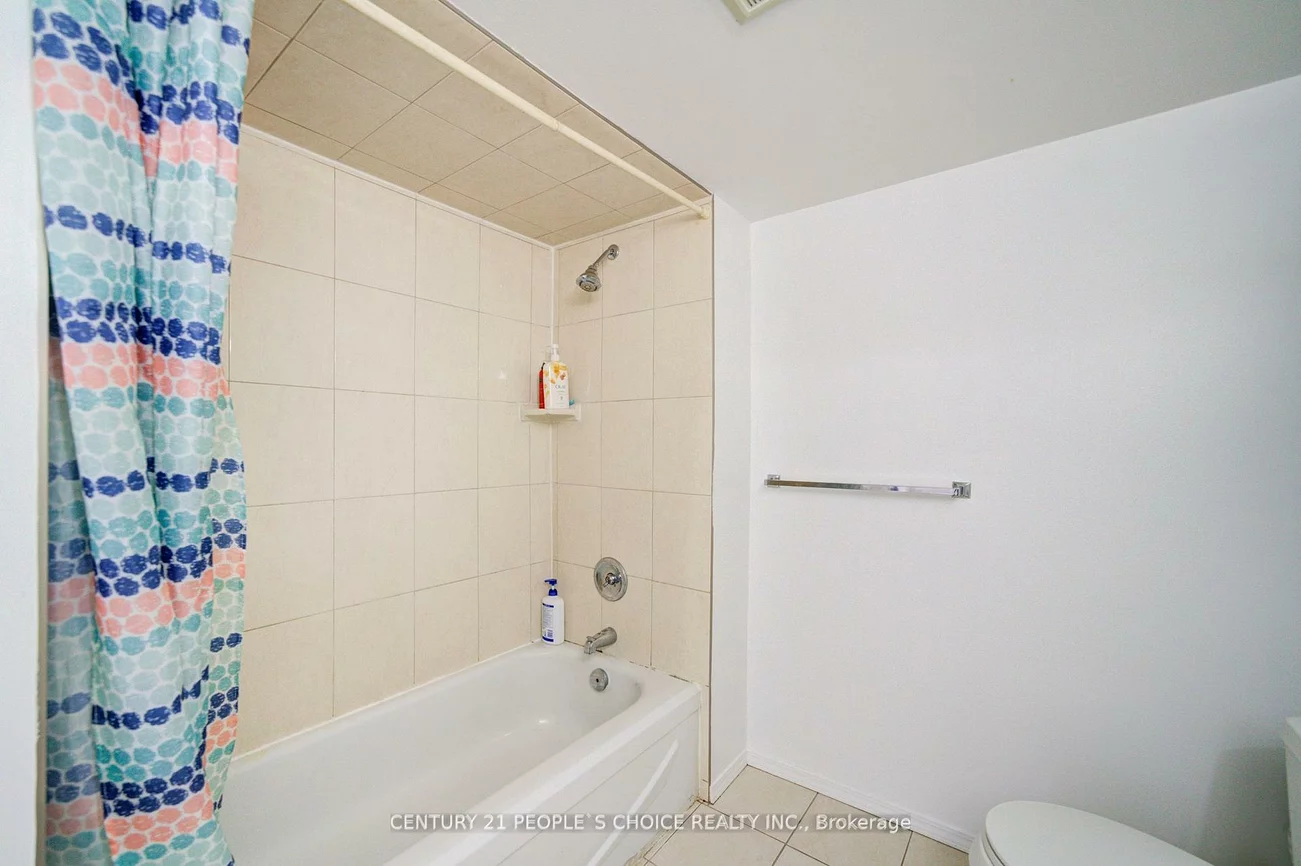 25, Trailwood, Hurontario, Mississauga