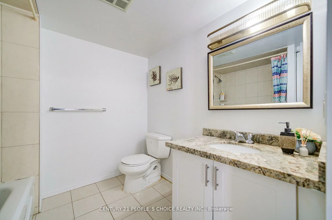 25, Trailwood, Hurontario, Mississauga