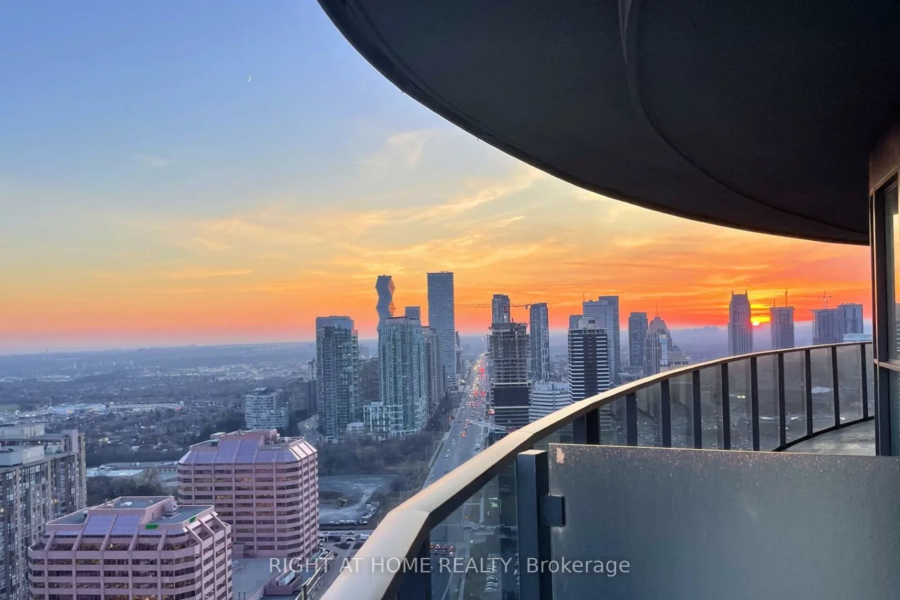 60, Absolute, City Centre, Mississauga