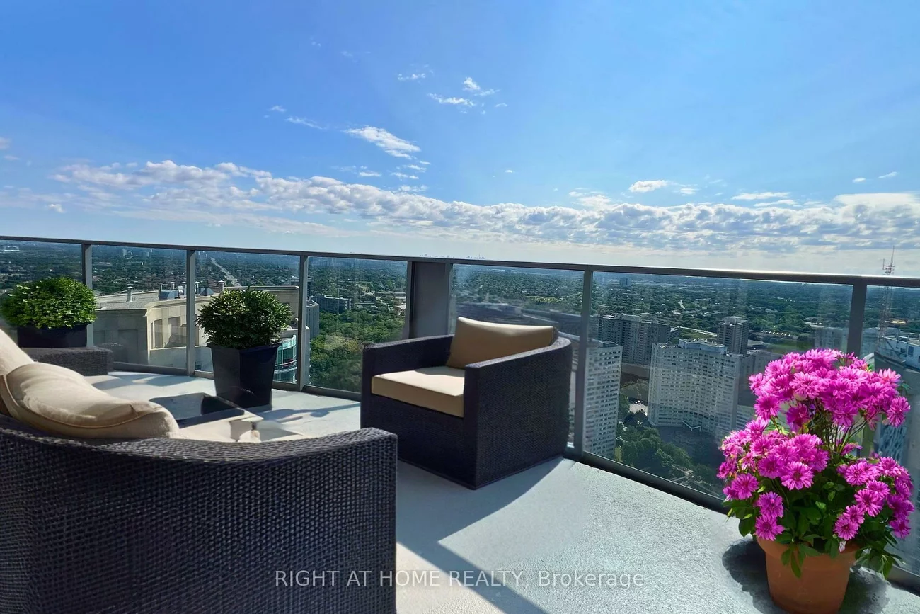 60, Absolute, City Centre, Mississauga