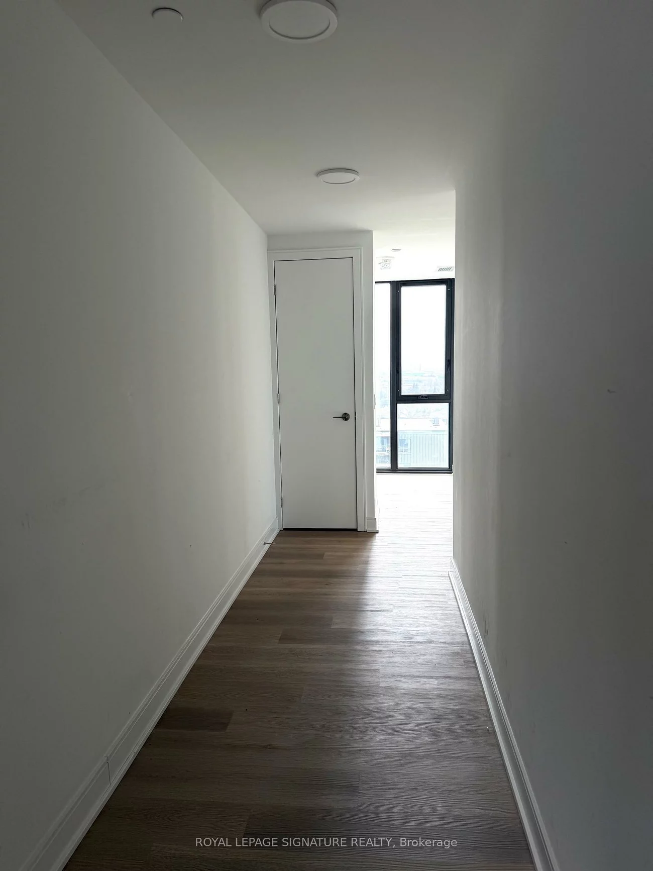 86, Dundas, Cooksville, Mississauga