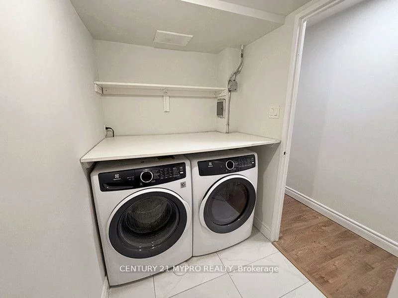 355, Rathburn, Rathwood, Mississauga