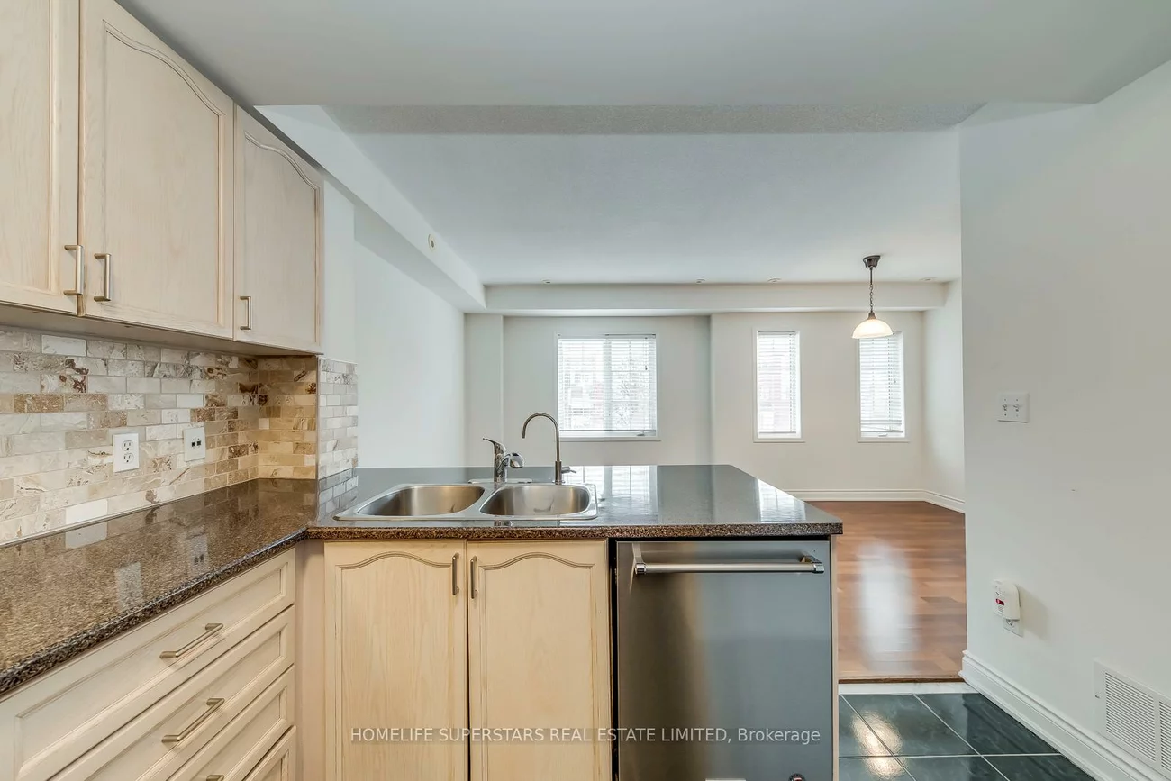 605, Shoreline, Cooksville, Mississauga