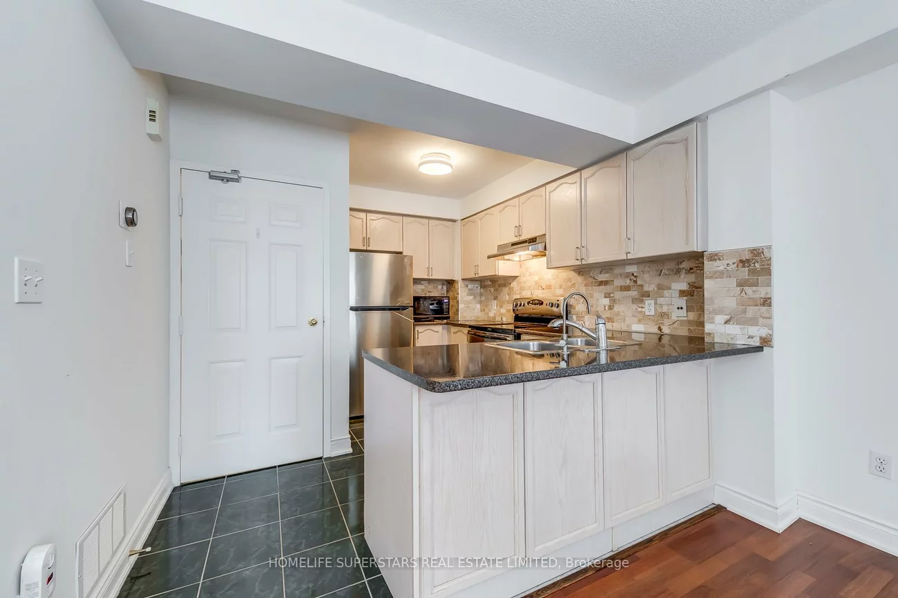 605, Shoreline, Cooksville, Mississauga