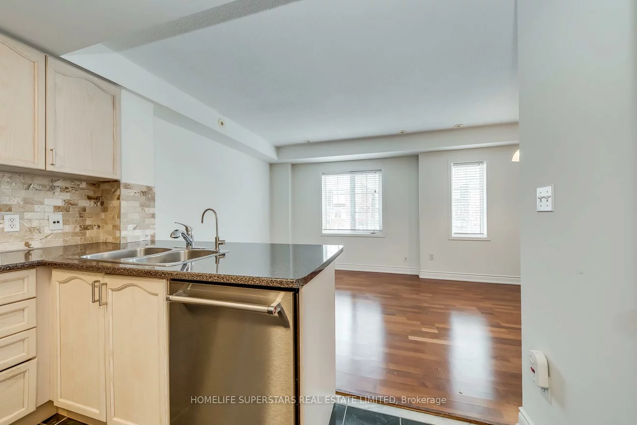 605, Shoreline, Cooksville, Mississauga