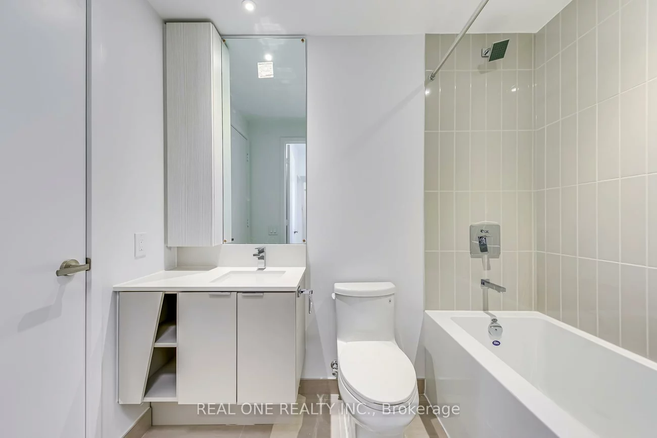 3883, Quartz, City Centre, Mississauga