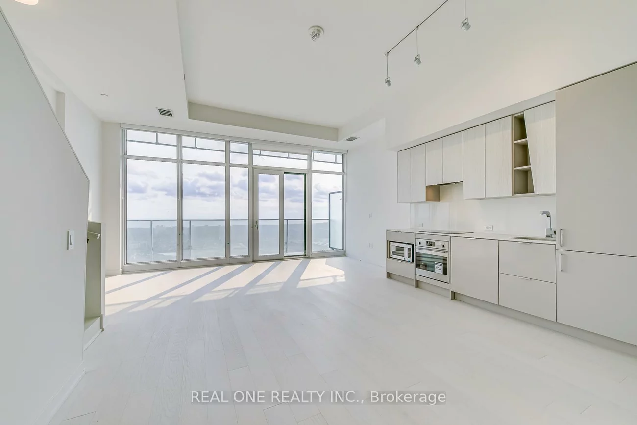 3883, Quartz, City Centre, Mississauga