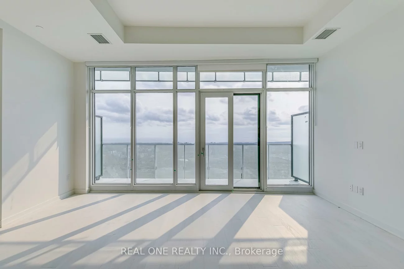 3883, Quartz, City Centre, Mississauga