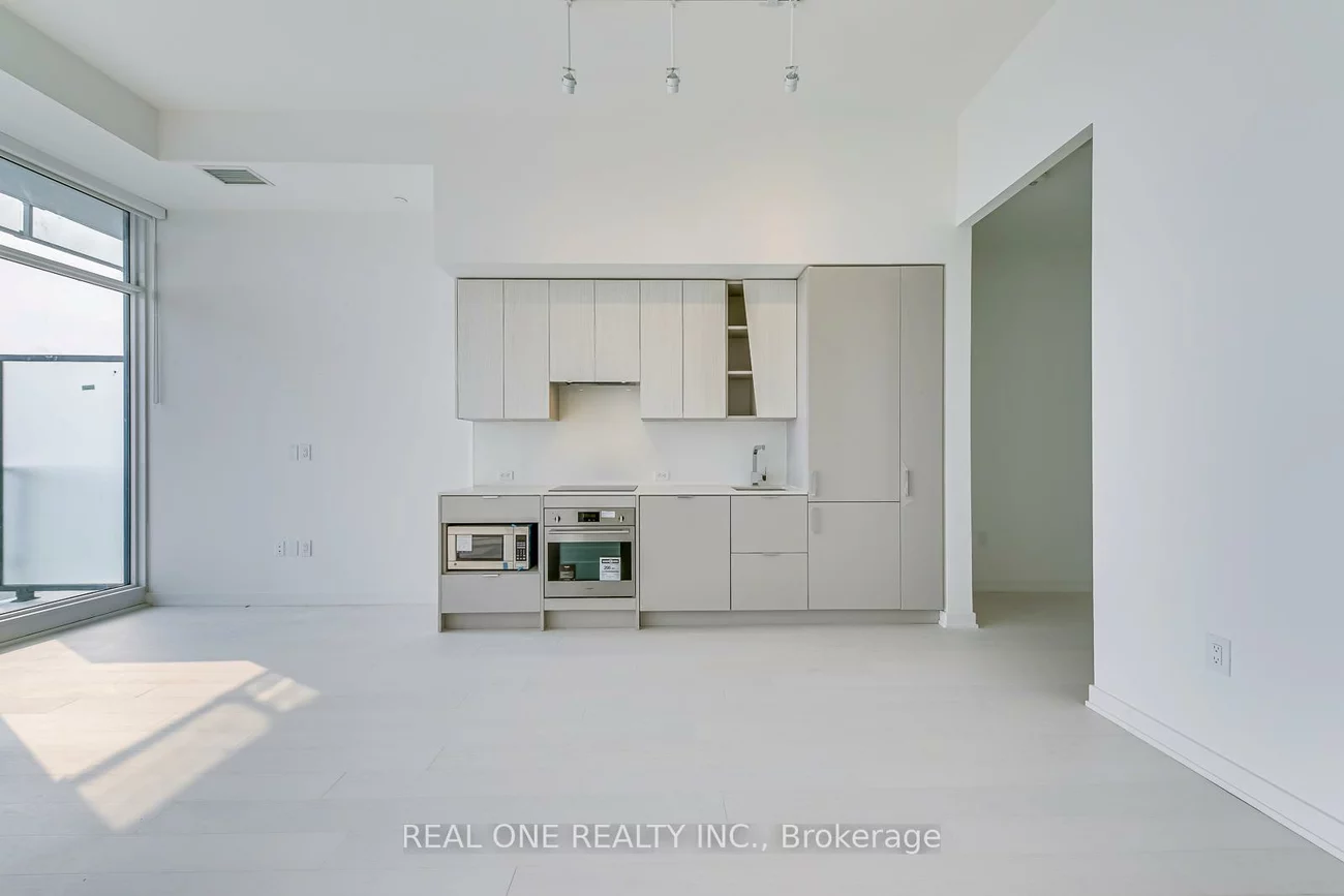 3883, Quartz, City Centre, Mississauga