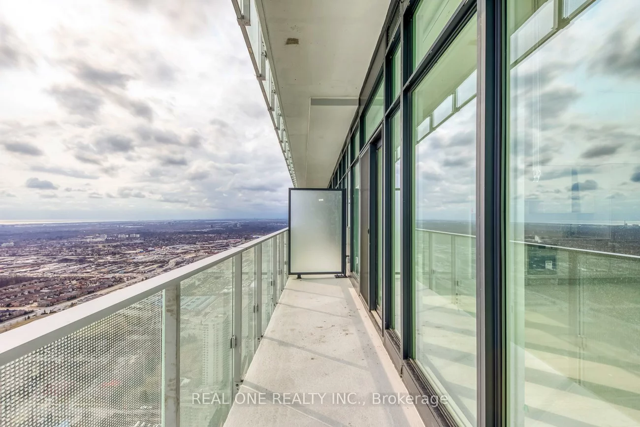 3883, Quartz, City Centre, Mississauga