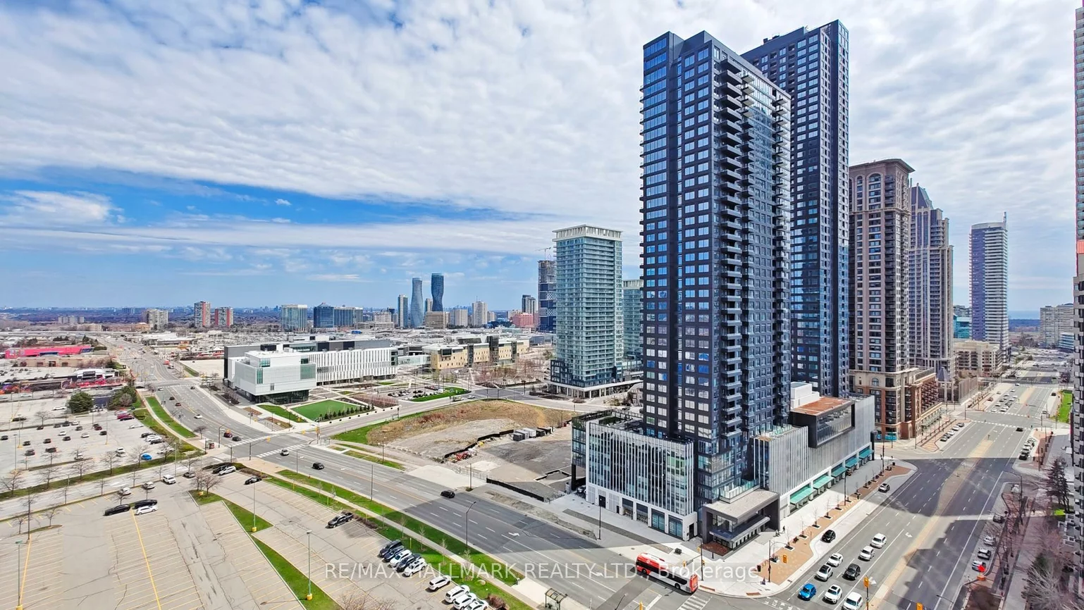 339, Rathburn, City Centre, Mississauga