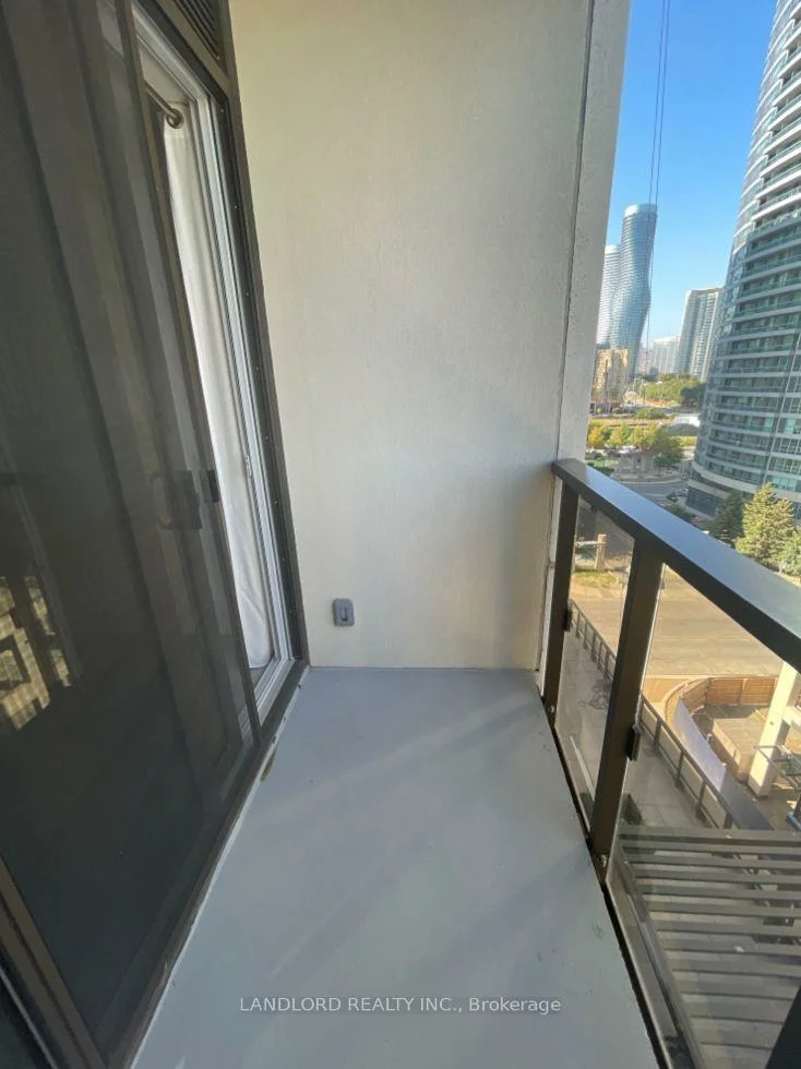 36, Elm, City Centre, Mississauga