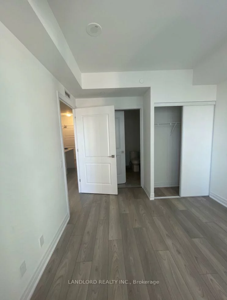 36, Elm, City Centre, Mississauga