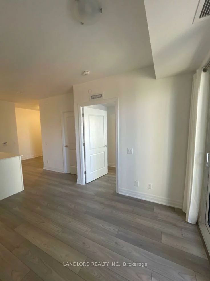 36, Elm, City Centre, Mississauga