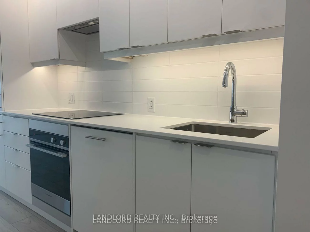 36, Elm, City Centre, Mississauga