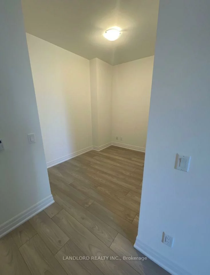 36, Elm, City Centre, Mississauga