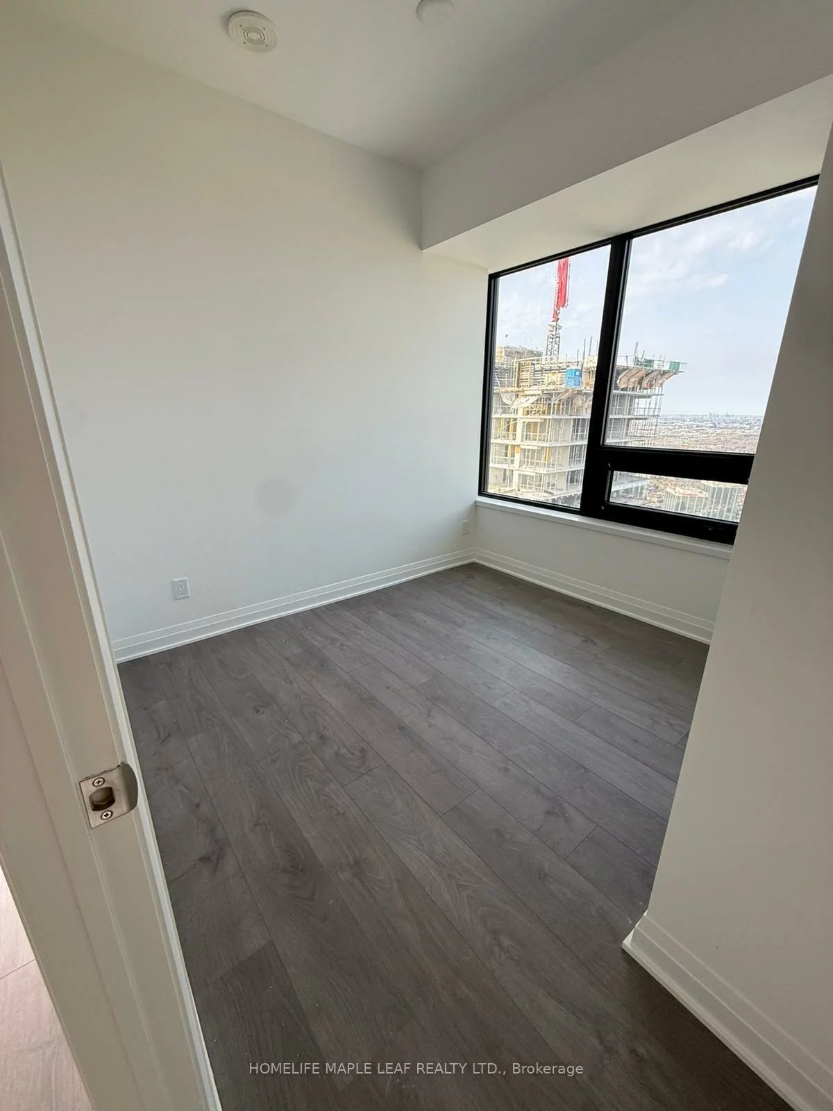 4015, The Exchange, City Centre, Mississauga