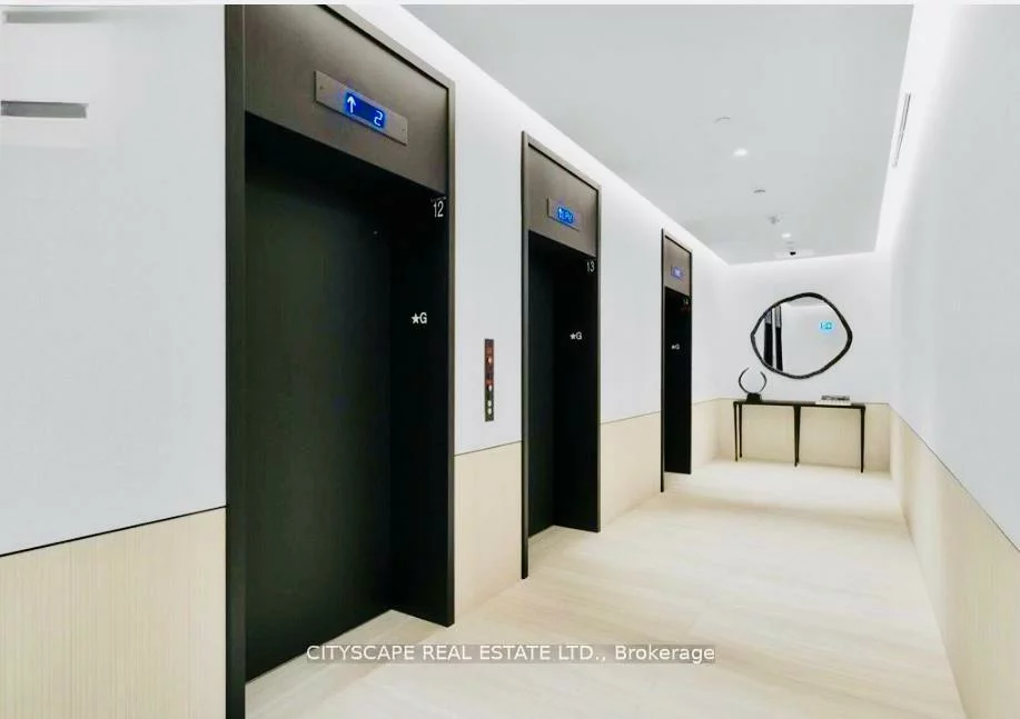 4015, The Exchange, City Centre, Mississauga