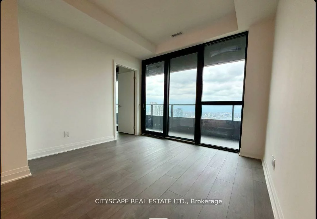 4015, The Exchange, City Centre, Mississauga