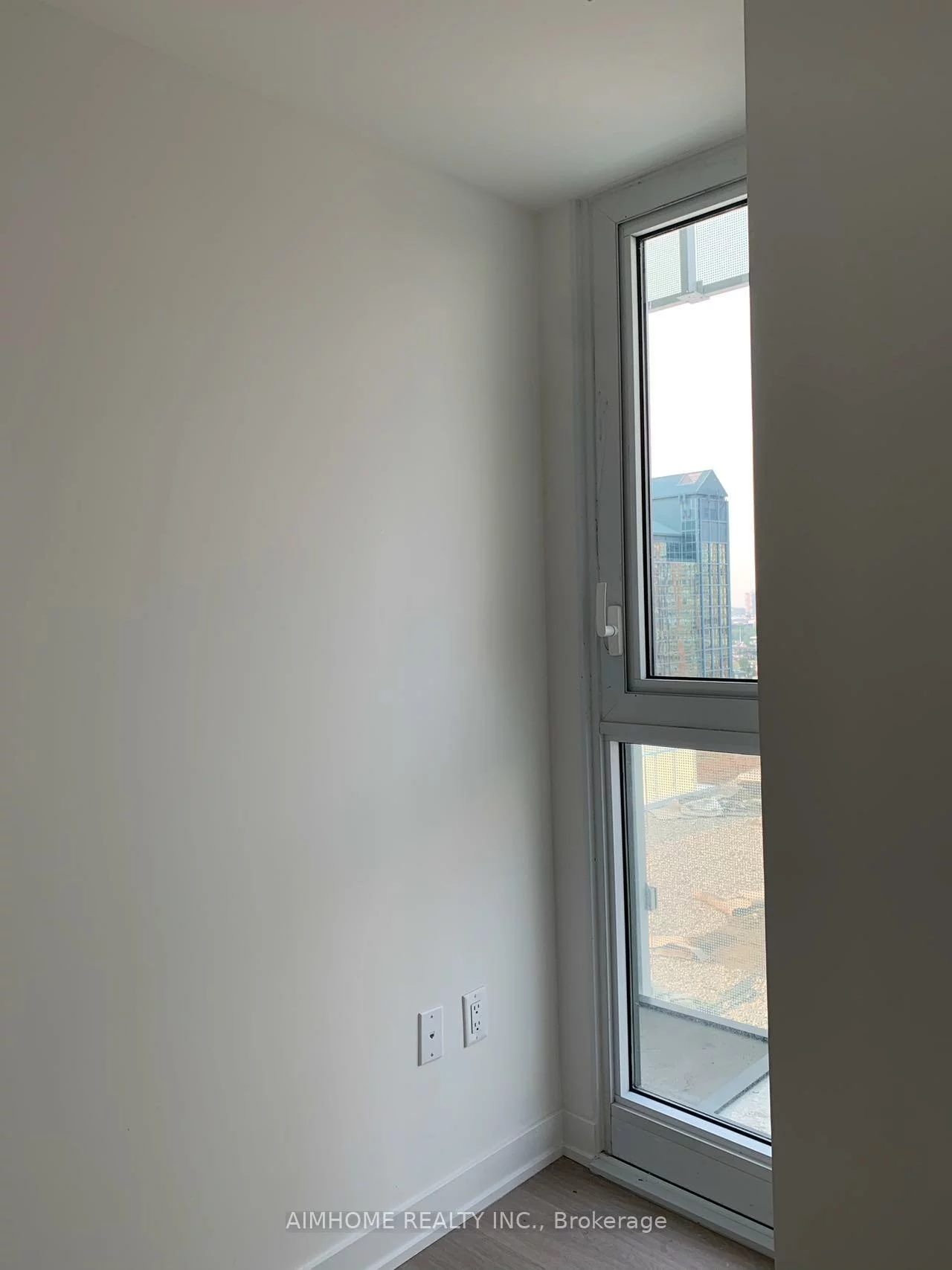 3883, Quartz, City Centre, Mississauga