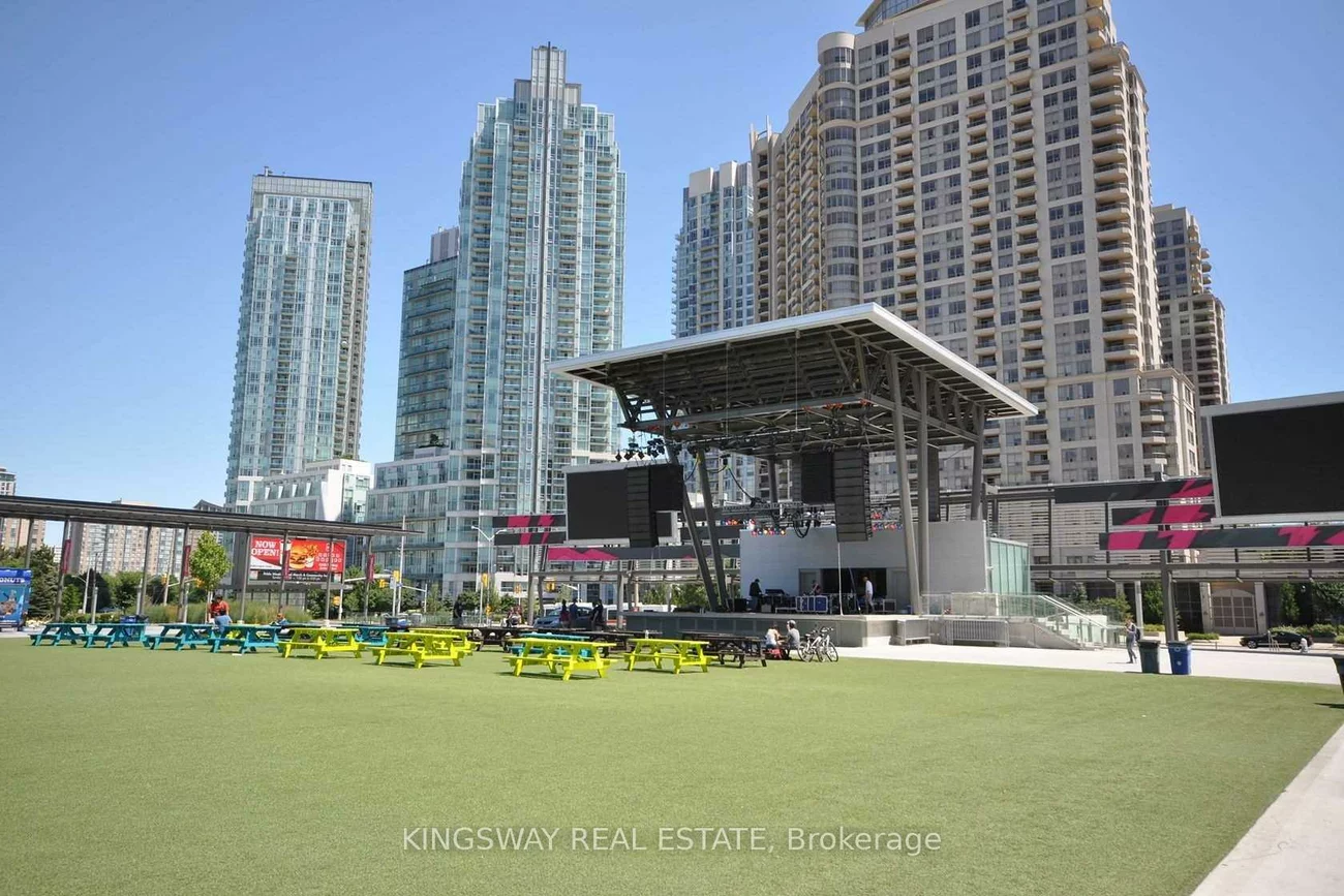 3975, Grand Park, City Centre, Mississauga