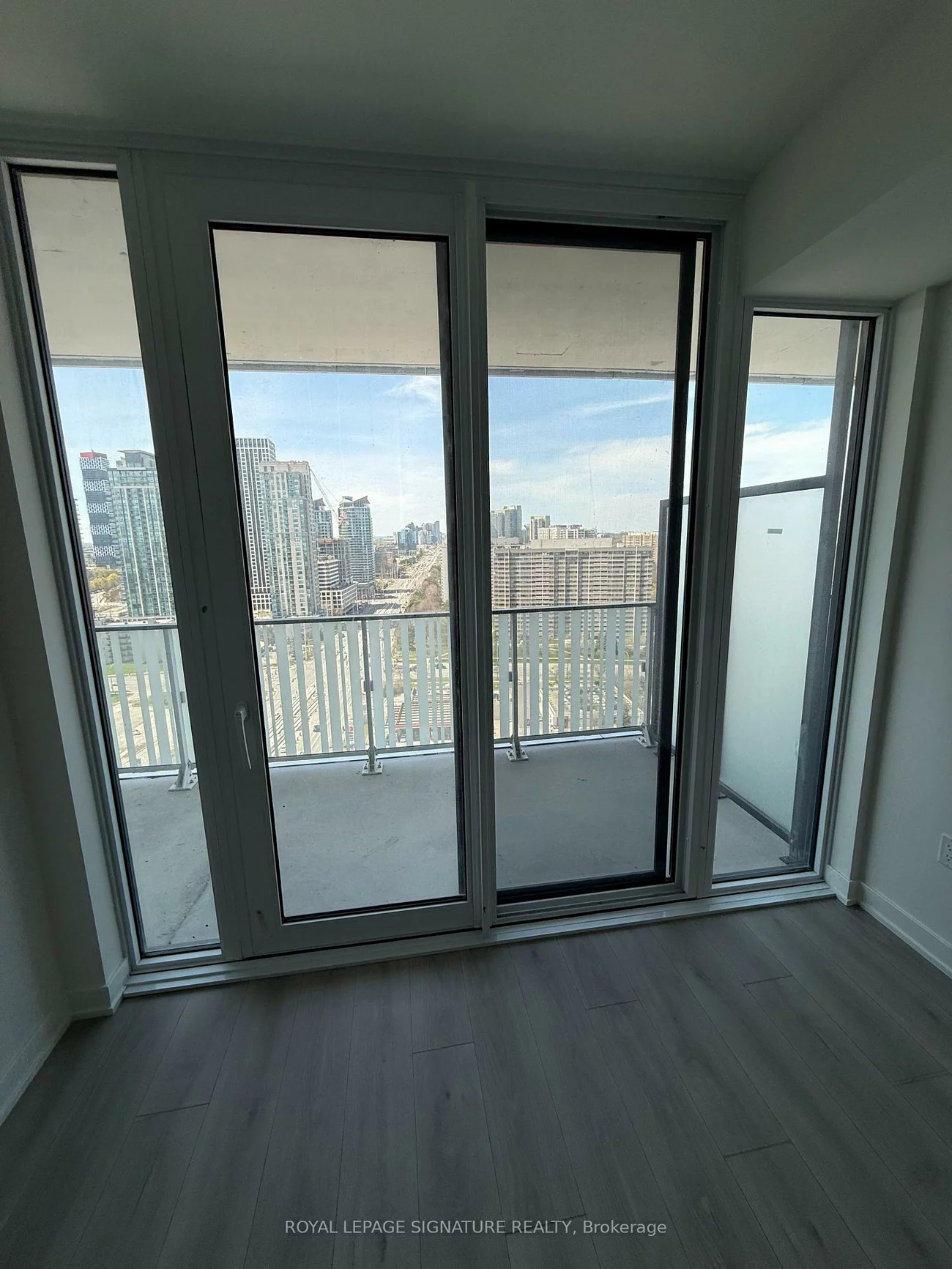 1, Fairview, Mississauga Valleys, Mississauga