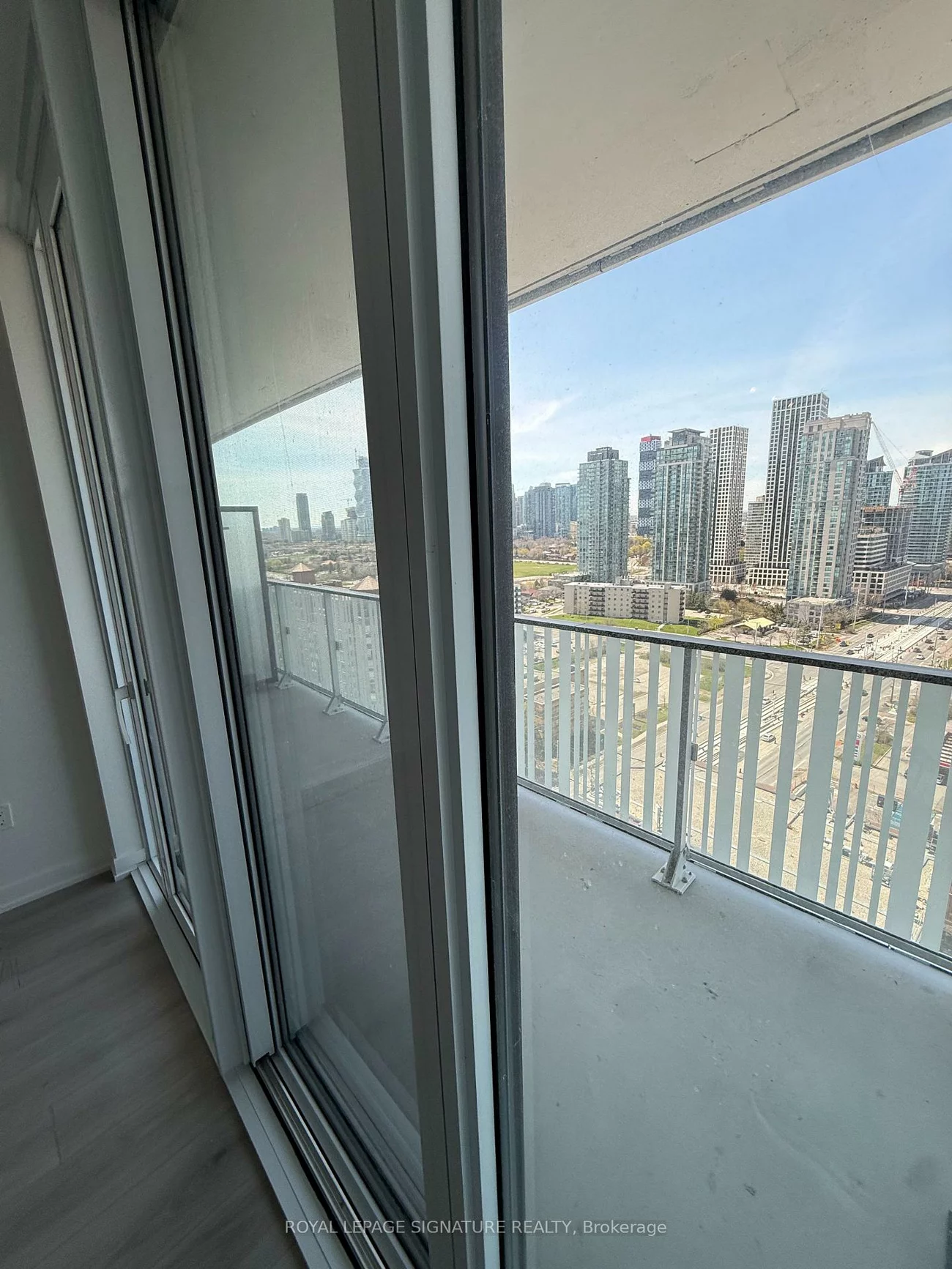 1, Fairview, Mississauga Valleys, Mississauga