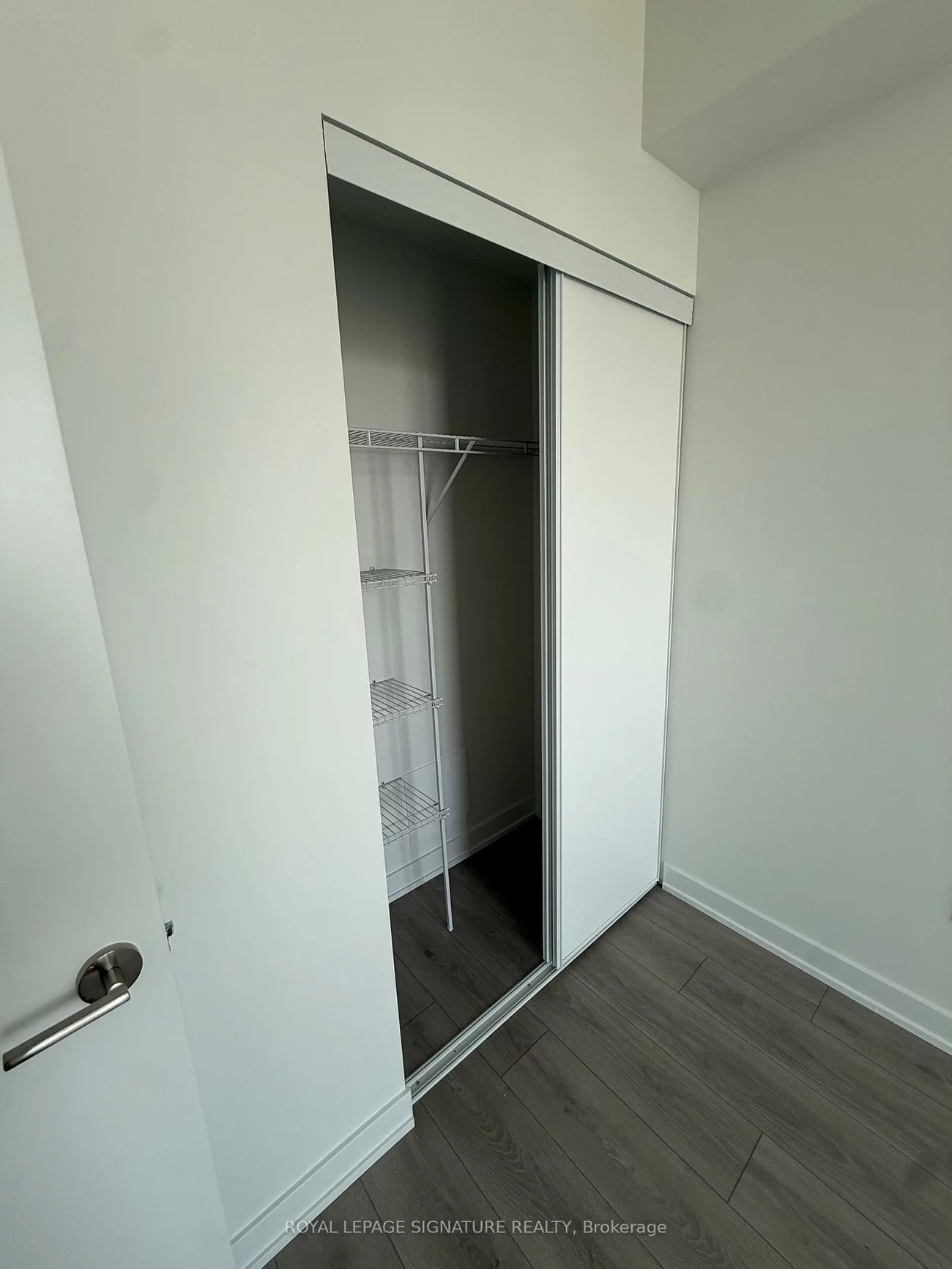 1, Fairview, Mississauga Valleys, Mississauga