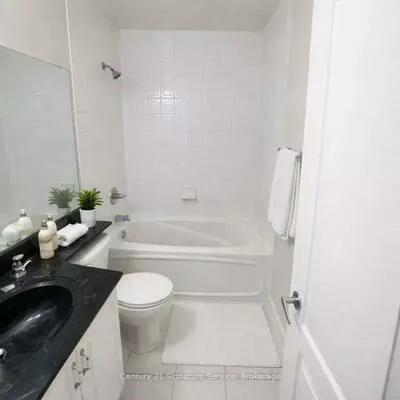 33, Elm, City Centre, Mississauga