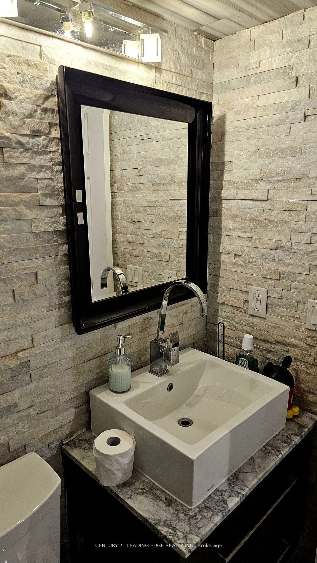 335, Rathburn, Creditview, Mississauga