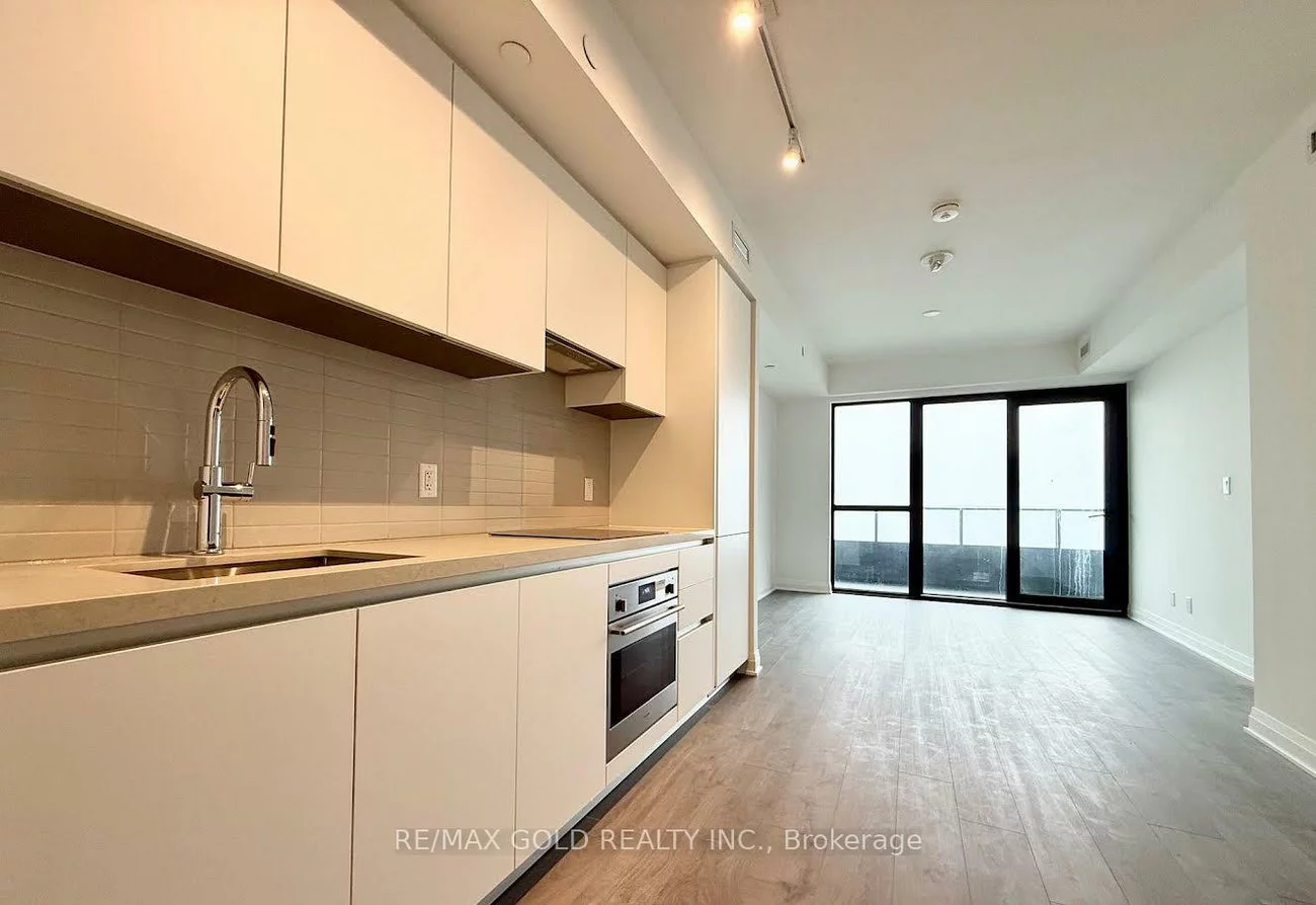 4015, the exchange, City Centre, Mississauga