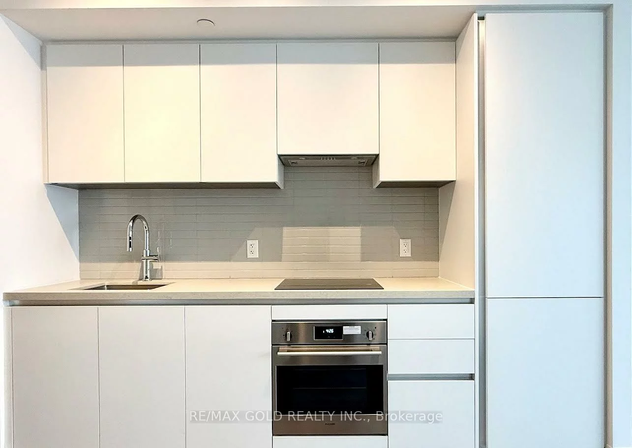 4015, the exchange, City Centre, Mississauga