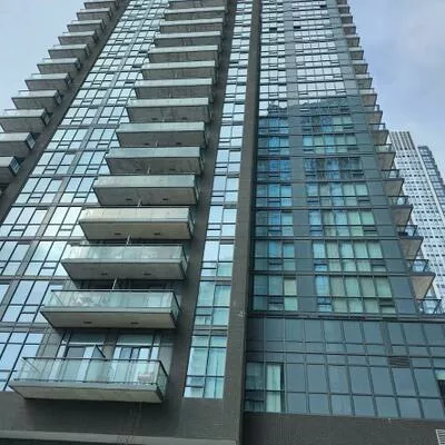 5033, Four Springs, Hurontario, Mississauga