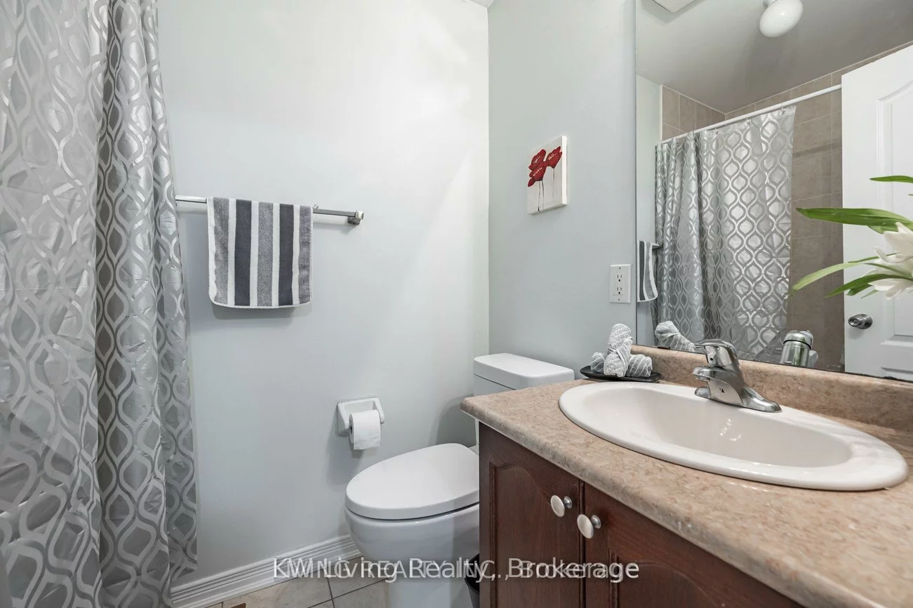 6625, Falconer, Streetsville, Mississauga