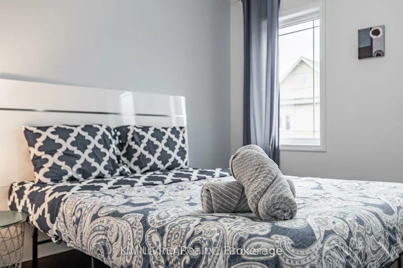 6625, Falconer, Streetsville, Mississauga