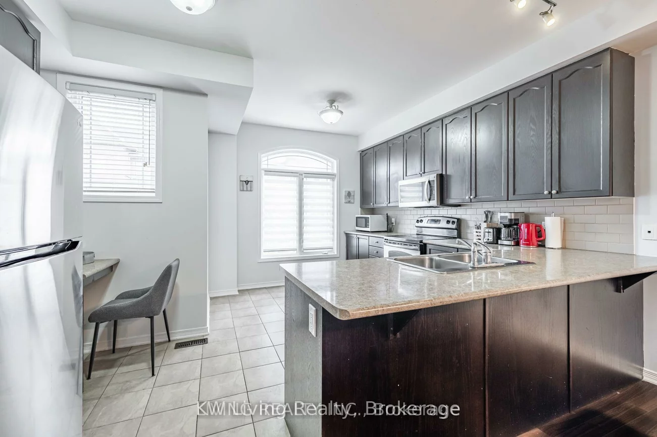 6625, Falconer, Streetsville, Mississauga