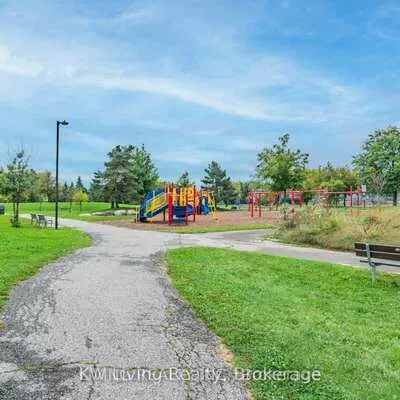 6625, Falconer, Streetsville, Mississauga