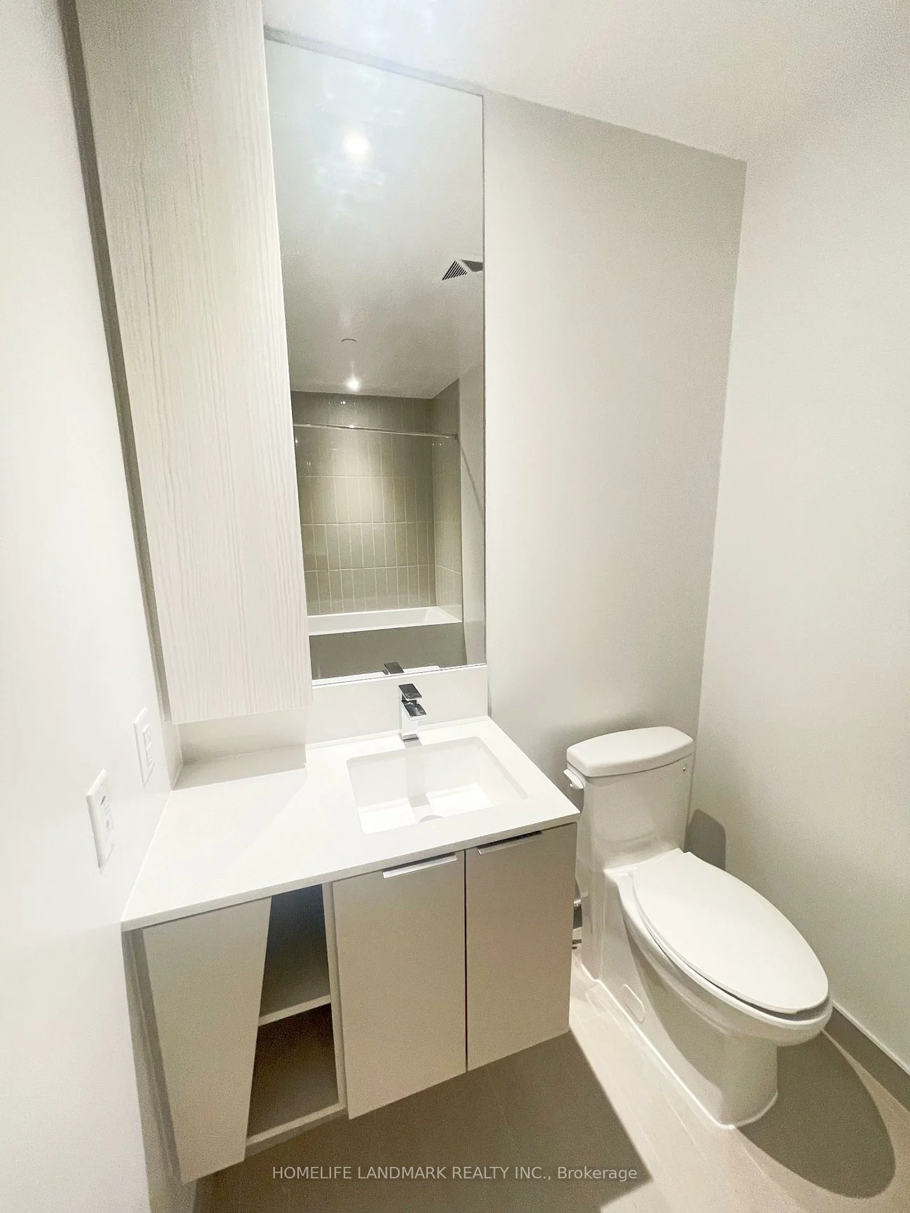 3900, Confederation, City Centre, Mississauga