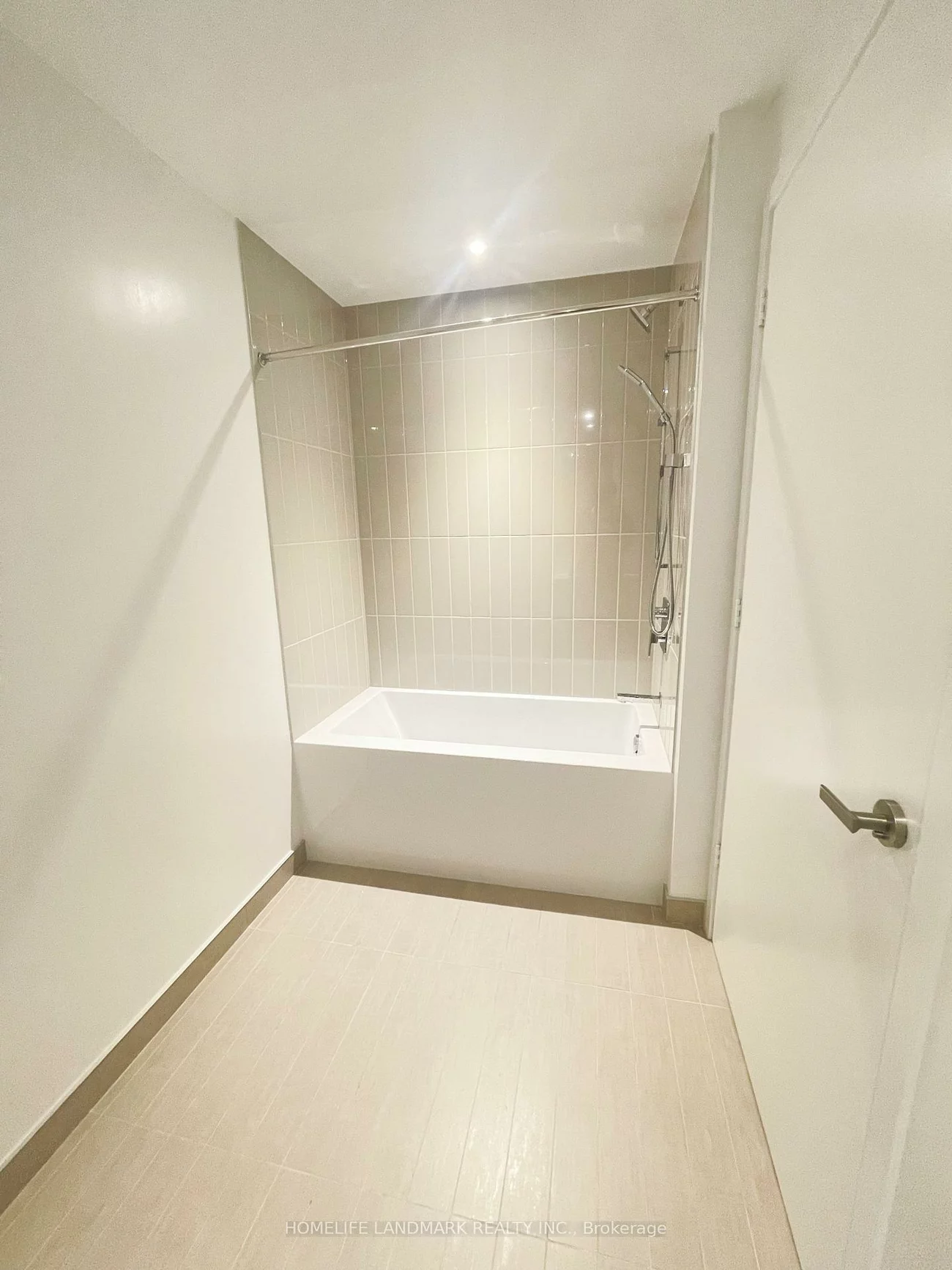 3900, Confederation, City Centre, Mississauga