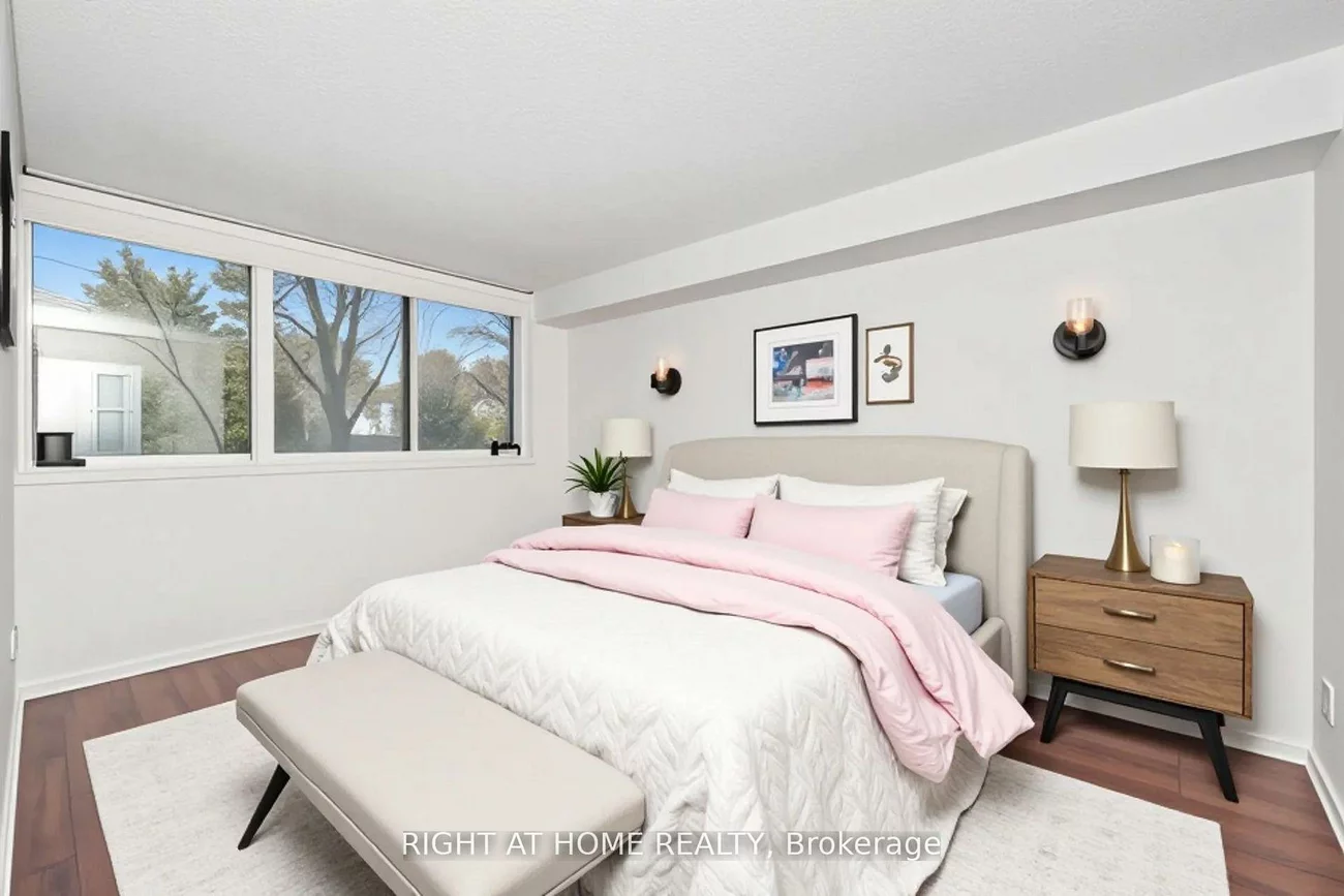 1360, Rathburn, Rathwood, Mississauga