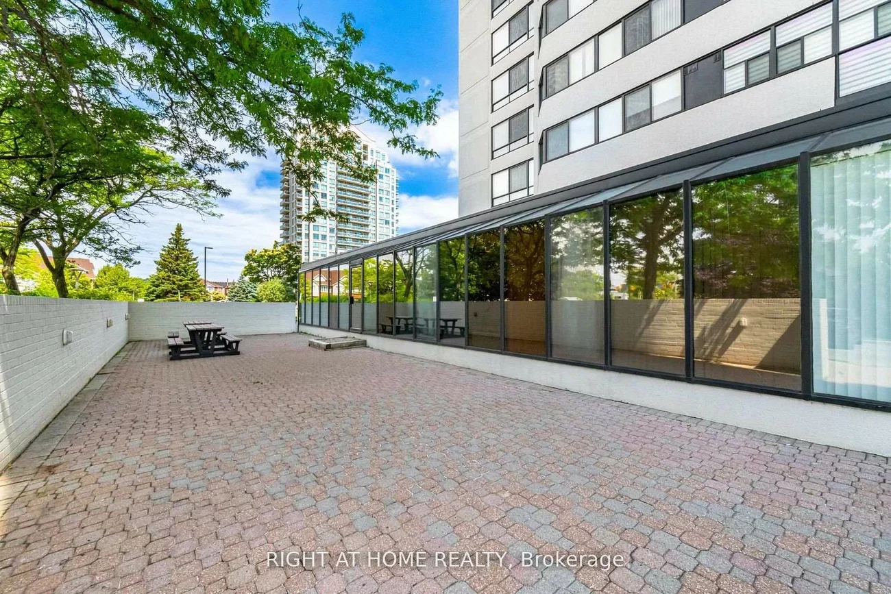 1360, Rathburn, Rathwood, Mississauga