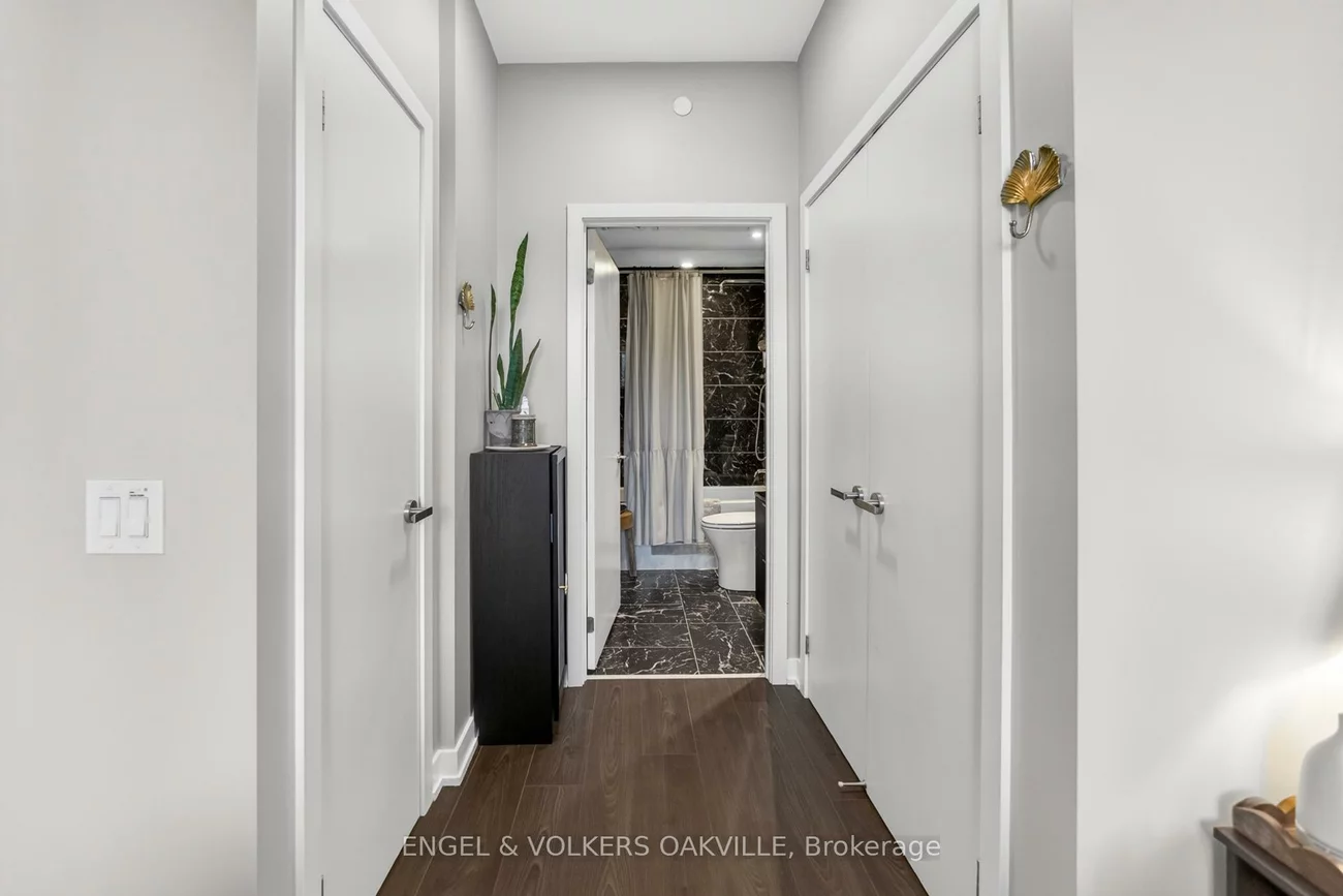 28, Ann, Port Credit, Mississauga