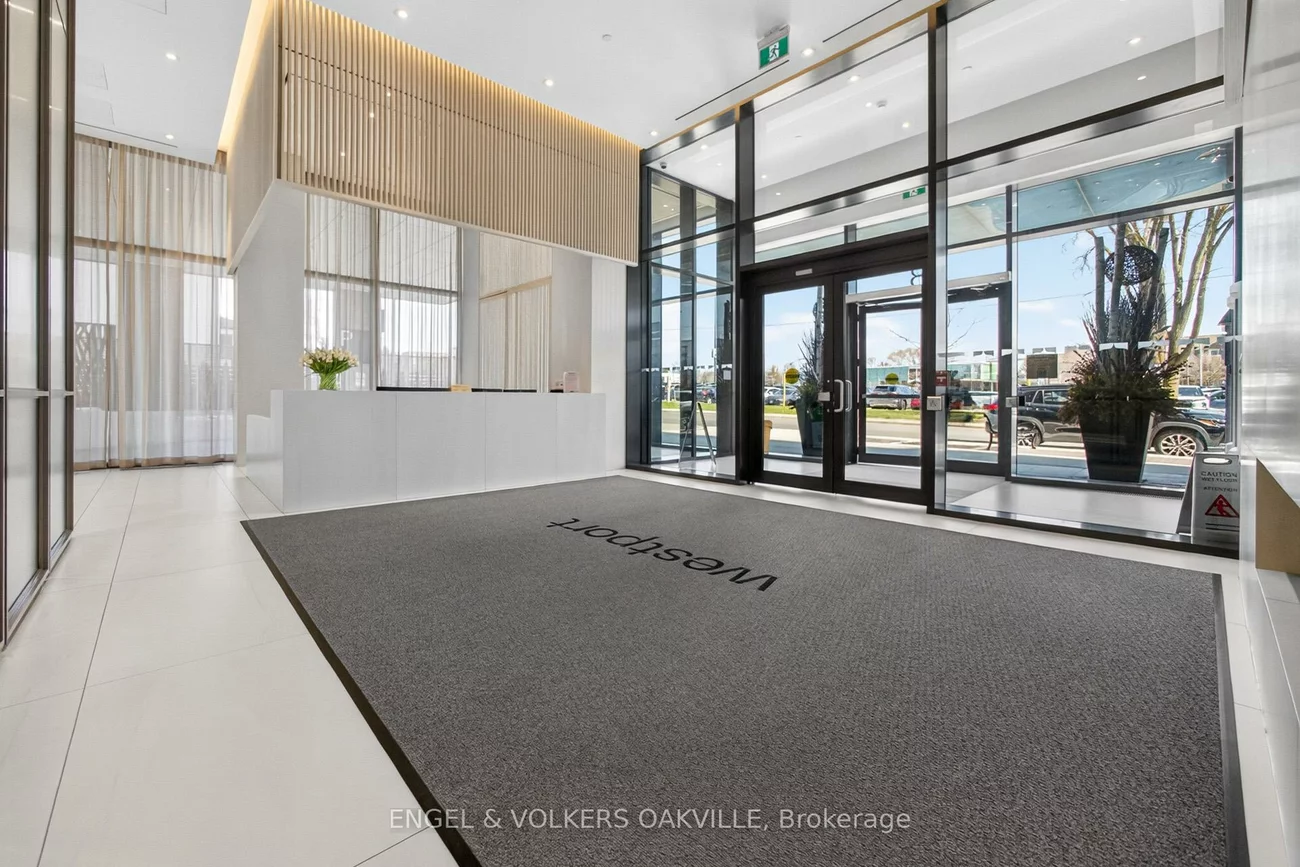 28, Ann, Port Credit, Mississauga