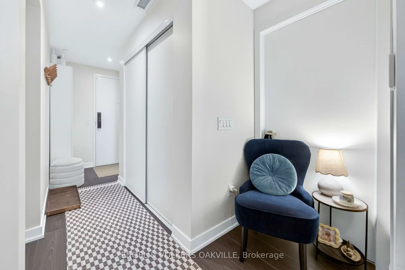 28, Ann, Port Credit, Mississauga