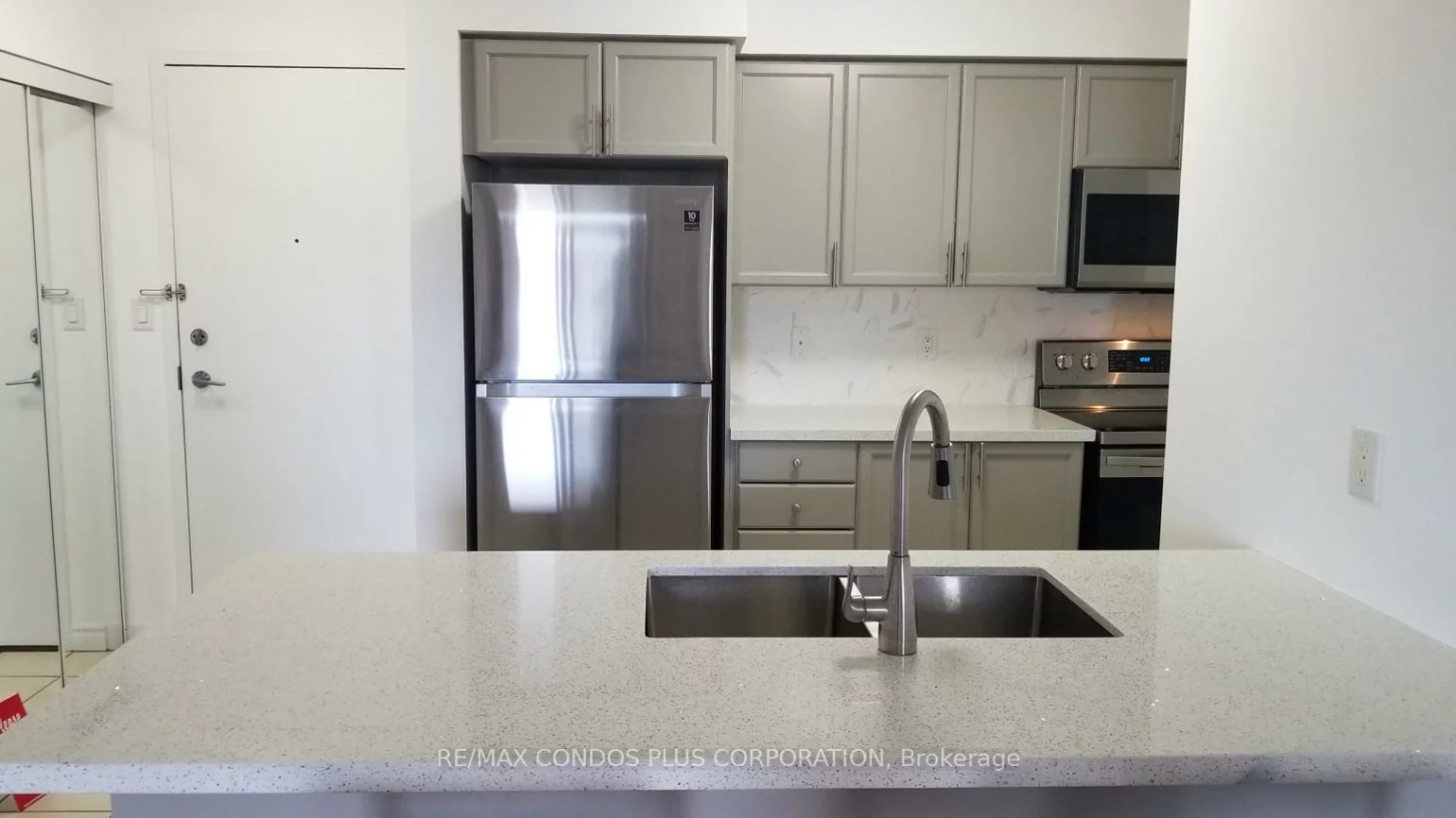 3880, Duke Of York, City Centre, Mississauga