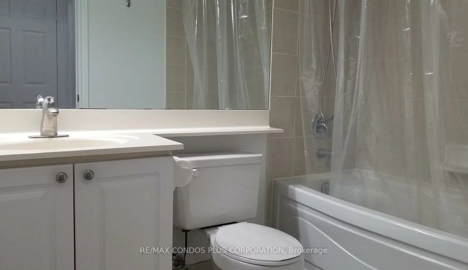 3880, Duke Of York, City Centre, Mississauga