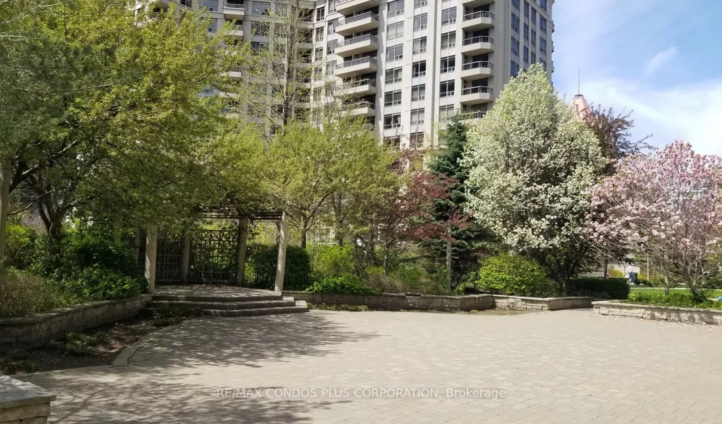 3880, Duke Of York, City Centre, Mississauga