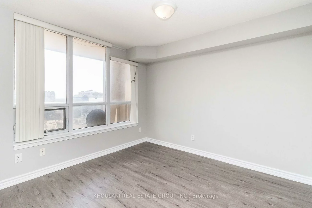 4080, Living Arts, City Centre, Mississauga