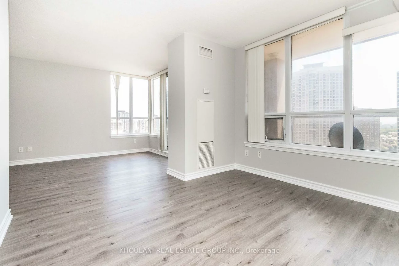 4080, Living Arts, City Centre, Mississauga