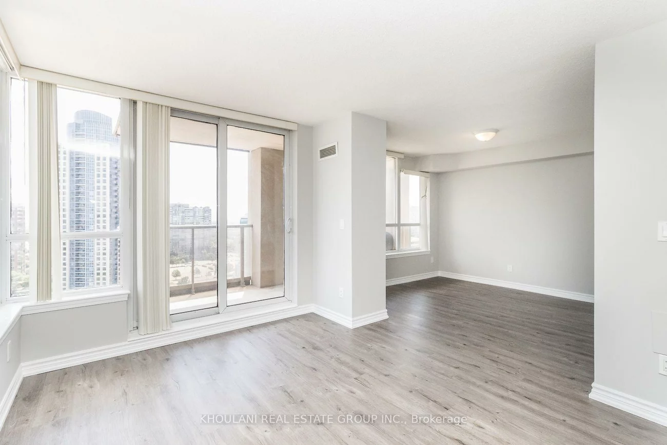 4080, Living Arts, City Centre, Mississauga